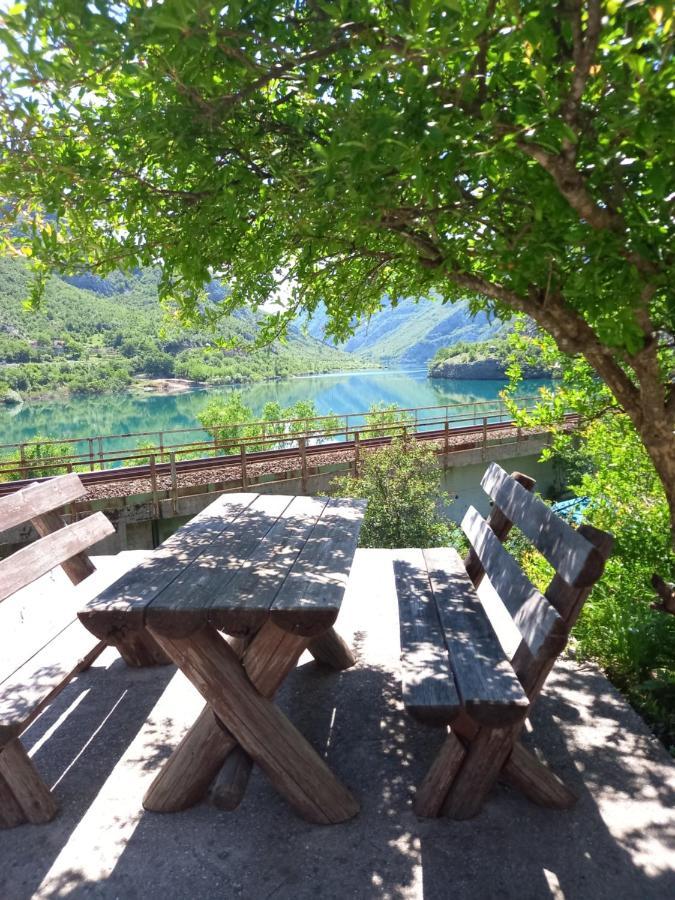 הוילה מוסטר Visit Dreznica מראה חיצוני תמונה